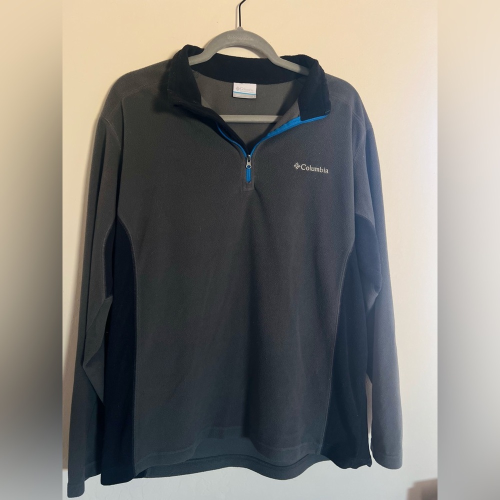 Columbia Gray Large Men’s Fleece Pullover Jacket!